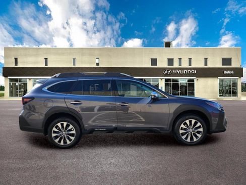 Used 2024 Subaru Outback Touring XT AWD/4WD image 2
