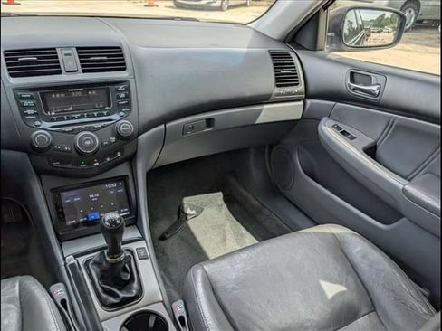 Used 2004 Honda Accord EX image 9