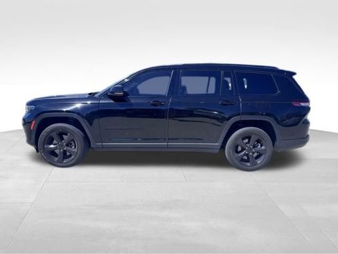 Used 2023 Jeep Grand Cherokee L Laredo AWD/4WD image 13