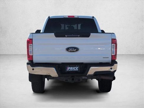 Used 2017 Ford F250 Lariat w/ Lariat Value Package image 7