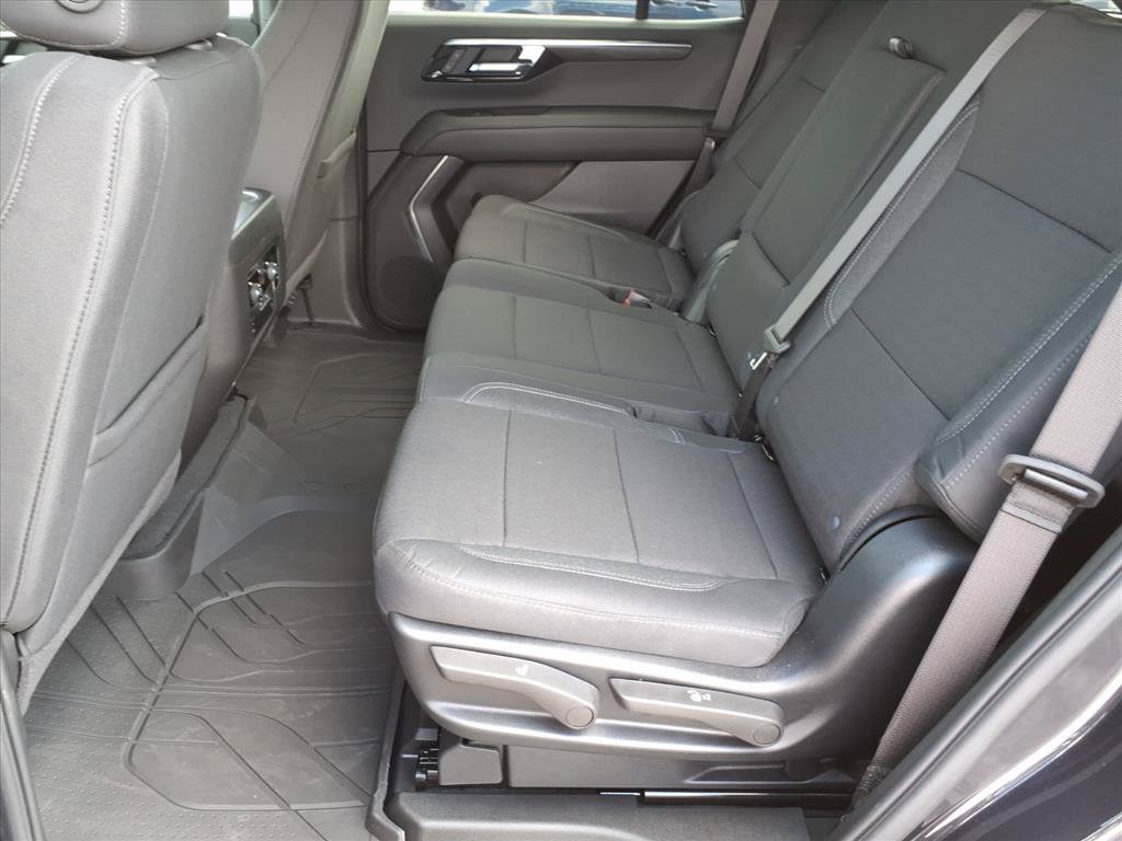 New 2026 Chevrolet Tahoe LS w/ LS Custom Edition AWD/4WD image 6