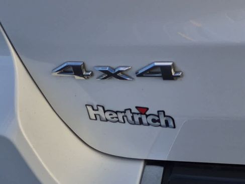 Used 2019 Jeep Grand Cherokee Overland image 24