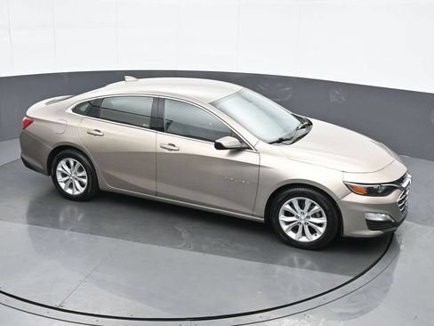 Used 2022 Chevrolet Malibu LT FWD image 23