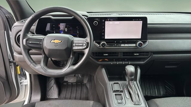 Used 2023 Chevrolet Colorado W/T RWD image 12