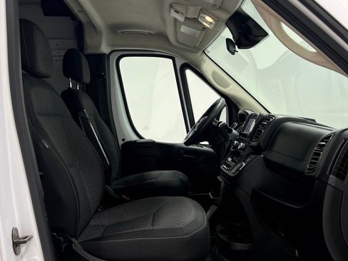 Used 2023 RAM ProMaster 2500 FWD image 31