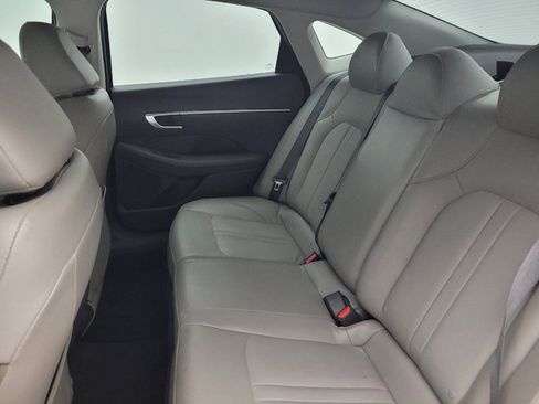 Used 2020 Hyundai Sonata SE FWD image 18