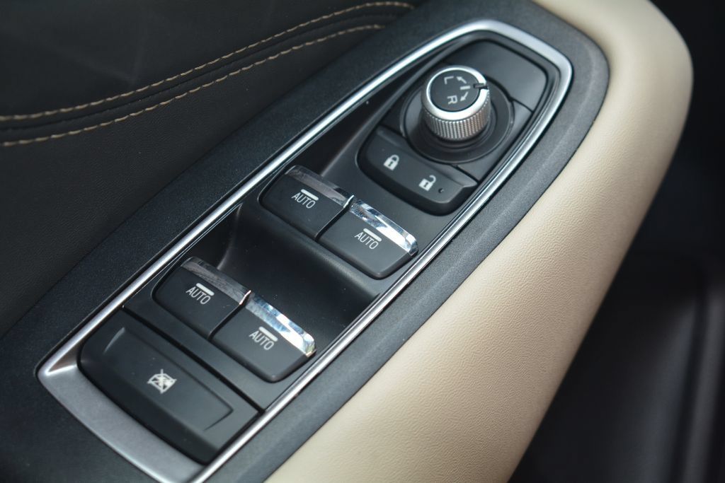 Used 2021 Subaru Outback Limited w/ Popular Package #2 AWD/4WD image 9