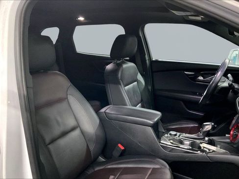 Used 2019 Chevrolet Blazer RS image 30
