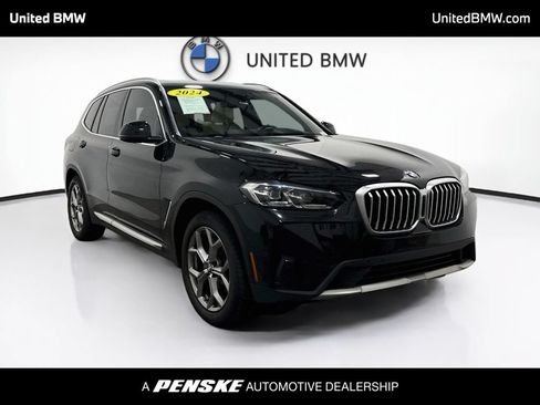 Used 2024 BMW X3 xDrive30i w/ Premium Package AWD/4WD image 3