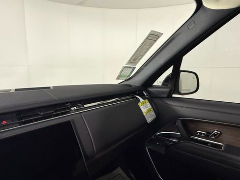 New 2026 Land Rover Range Rover SE AWD/4WD image 21