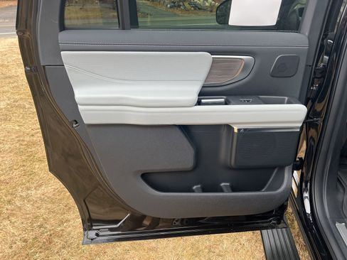 New 2026 Ford Expedition Max Platinum w/ Platinum Ultimate Package image 13