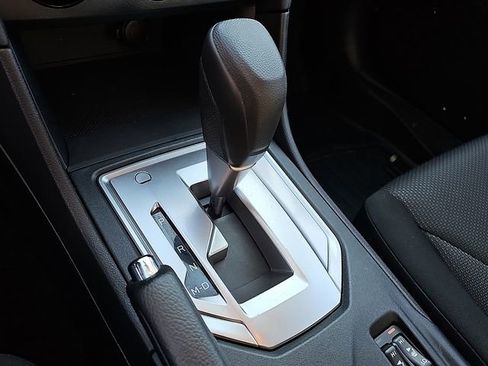 Used 2019 Subaru Impreza 2.0i Premium image 15