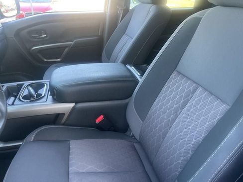 Used 2024 Nissan Titan SV w/ SV Bronze Edition Package RWD image 14