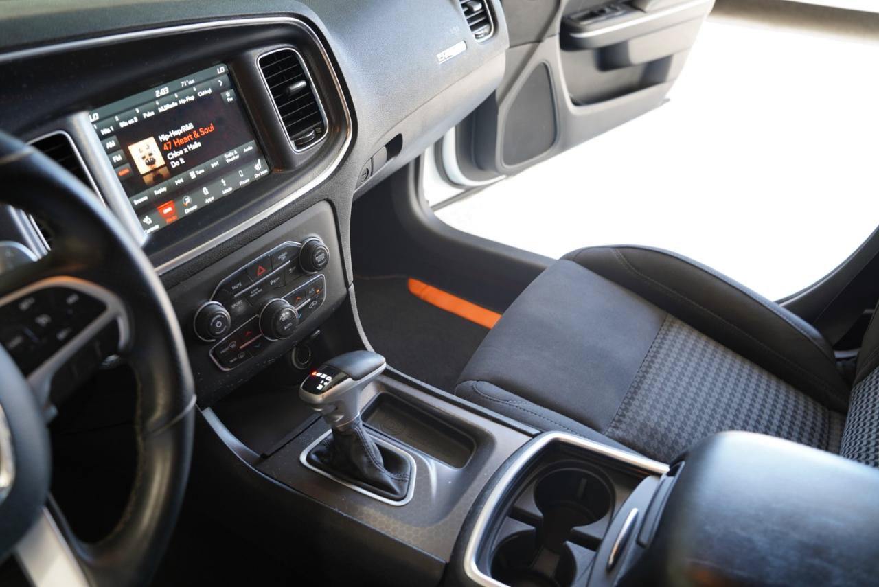 Used 2018 Dodge Charger R/T RWD image 20