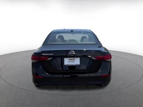 Used 2025 Nissan Sentra SV FWD image 12