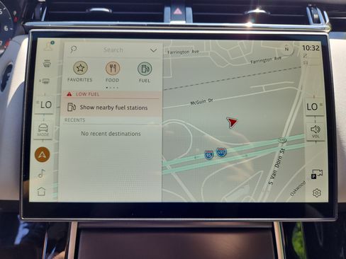 New 2026 Land Rover Range Rover Velar S image 21