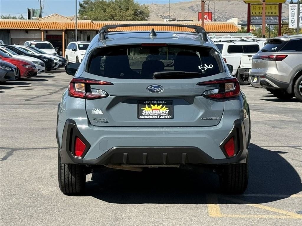 Used 2024 Subaru Crosstrek 2.0i Premium AWD/4WD image 6