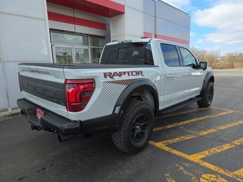 Used 2024 Ford F150 Raptor image 3