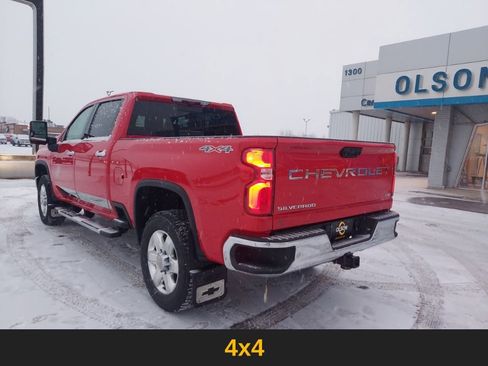 Used 2023 Chevrolet Silverado 3500 LTZ w/ LTZ Convenience Package image 5