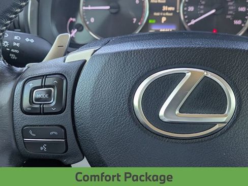 Used 2018 Lexus IS 300 300 image 19