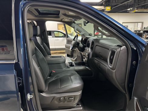 Used 2019 GMC Sierra 1500 SLT w/ SLT Premium Package image 11