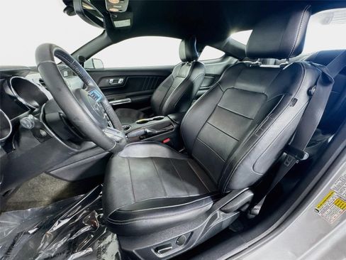 Used 2016 Ford Mustang Premium RWD image 11