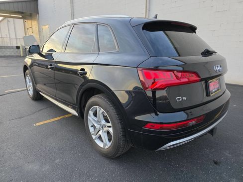 Used 2018 Audi Q5 2.0T Premium image 11