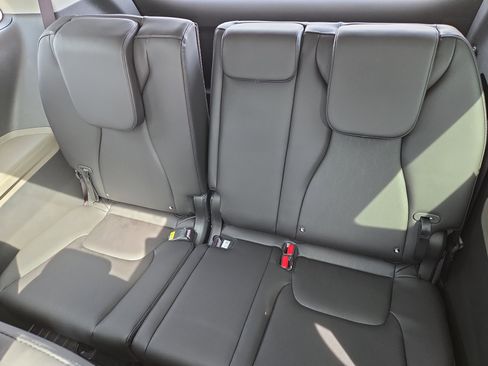 New 2026 Kia Carnival SX FWD image 8