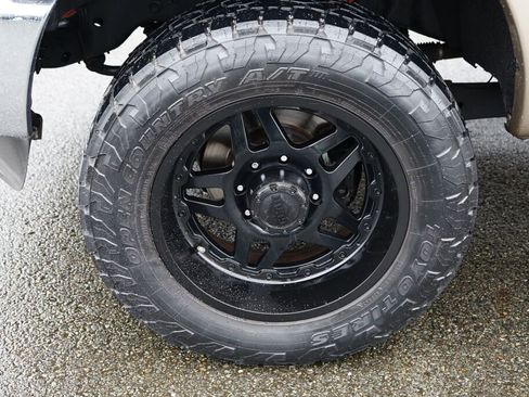 Used 2011 Ford F350 Lariat w/ Lariat Ultimate Pkg image 9