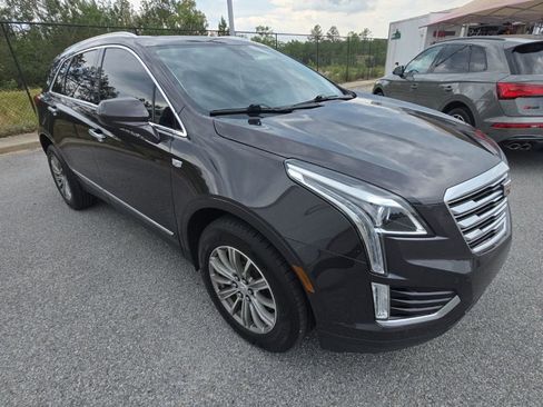 Used 2017 Cadillac XT5 Luxury w/ Driver Awareness Package FWD image 7