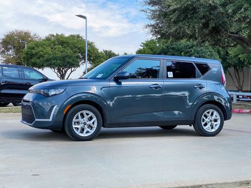 Used 2024 Kia Soul LX w/ Option Group 015 image 19