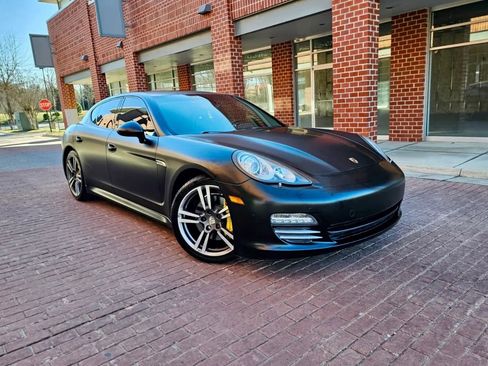 Used 2011 Porsche Panamera image 1