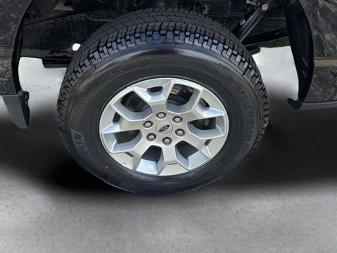 Used 2025 Ford F150 XLT w/ Equipment Group 301A Standard AWD/4WD image 29