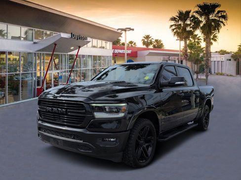 Used 2020 RAM 1500 Laramie AWD/4WD image 7
