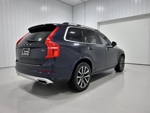 Used 2019 Volvo XC90 T6 Momentum w/ Protection Package Premier AWD/4WD image 39