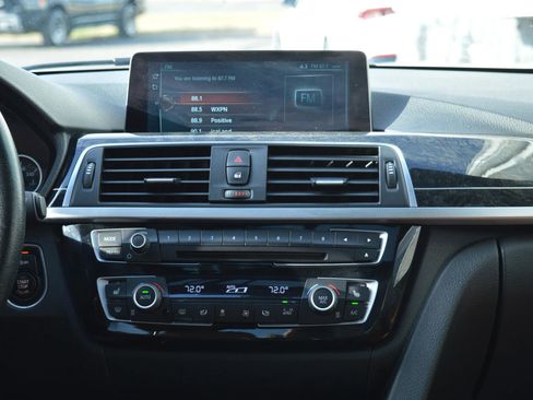 Used 2017 BMW 330i xDrive Sedan image 33