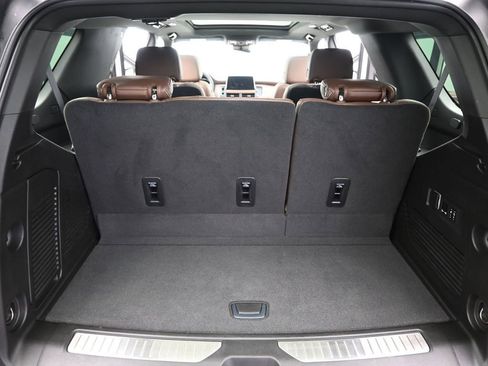 Used 2024 Chevrolet Tahoe High Country image 42