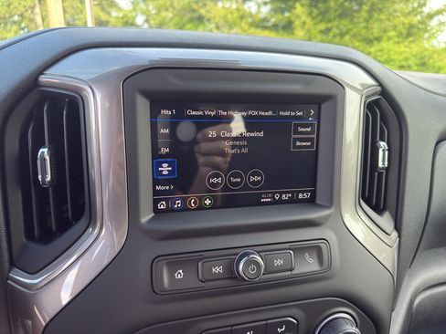 New 2026 Chevrolet Silverado 2500 Custom AWD/4WD image 10