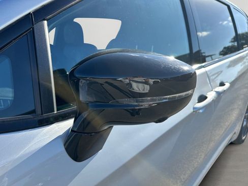 New 2026 Chrysler Pacifica Select w/ S Appearance Package image 11