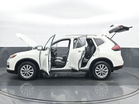 Used 2020 Nissan Rogue S w/ Special Edition Package image 27