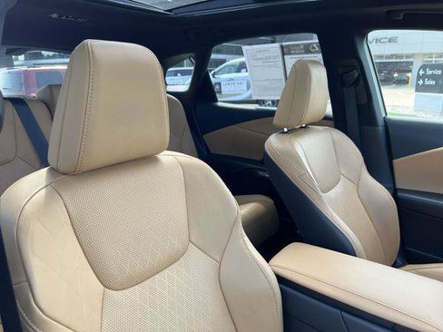 Certified 2023 Lexus RX 350 w/ Cold Area Package AWD/4WD image 23