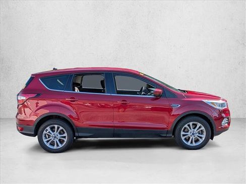 Certified 2017 Ford Escape SE AWD/4WD image 5