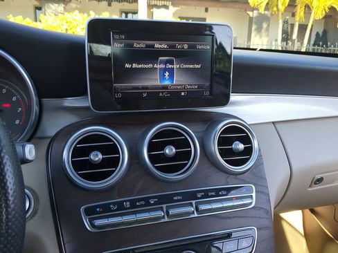 Used 2018 Mercedes-Benz C 300 C 300 image 22