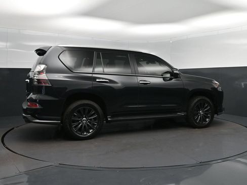 Certified 2023 Lexus GX 460 Premium w/ Accessory Package AWD/4WD image 8