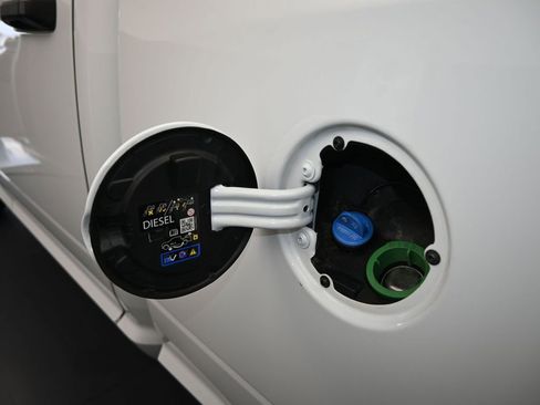 Used 2024 RAM 2500 Big Horn w/ Off Road Package image 35