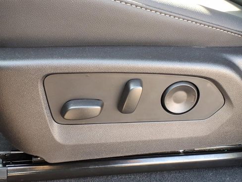 New 2026 Chevrolet Colorado LT image 12