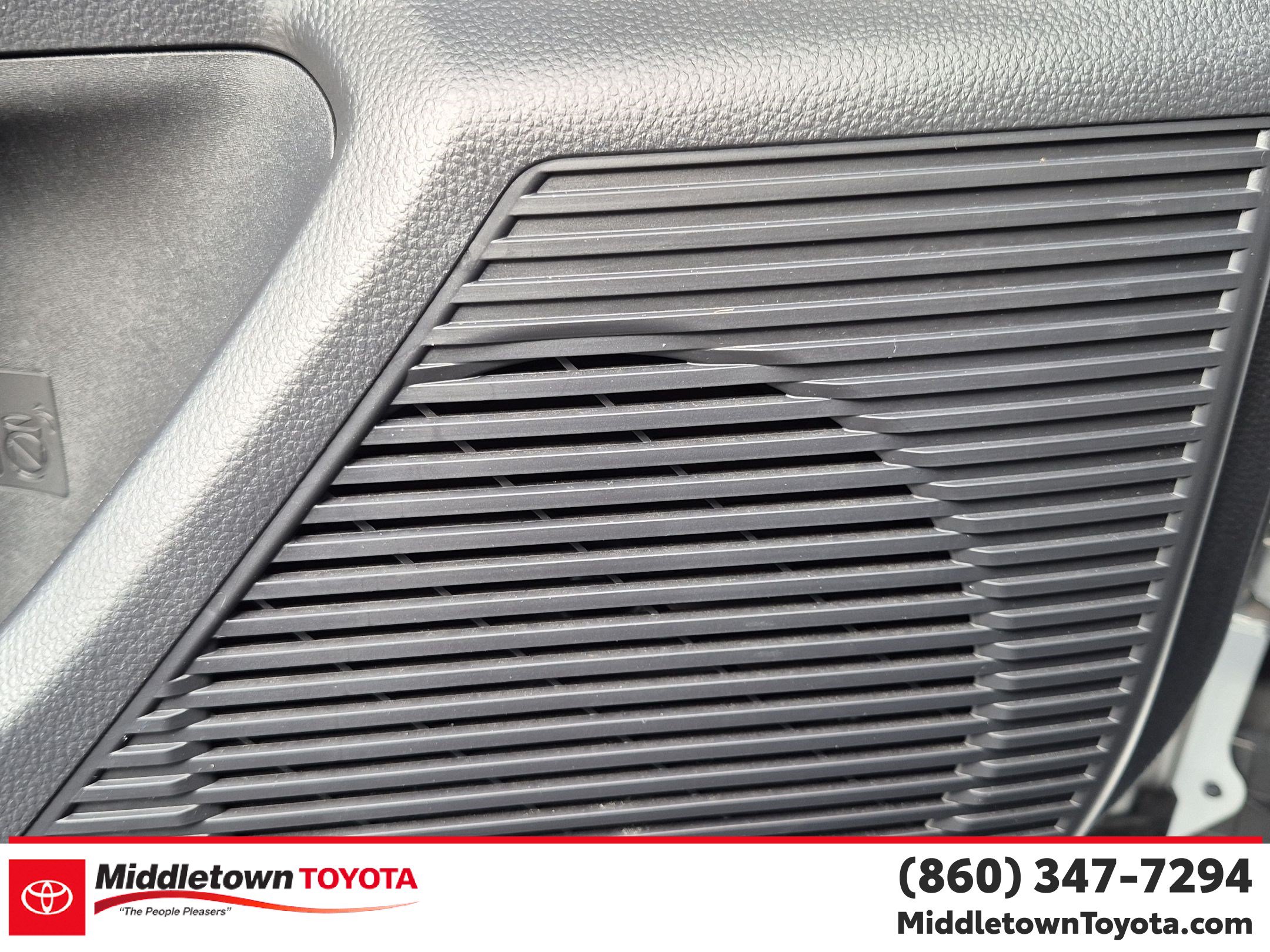 Certified 2023 Toyota Prius LE FWD image 12