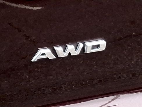 Used 2020 Cadillac XT4 Premium Luxury image 35