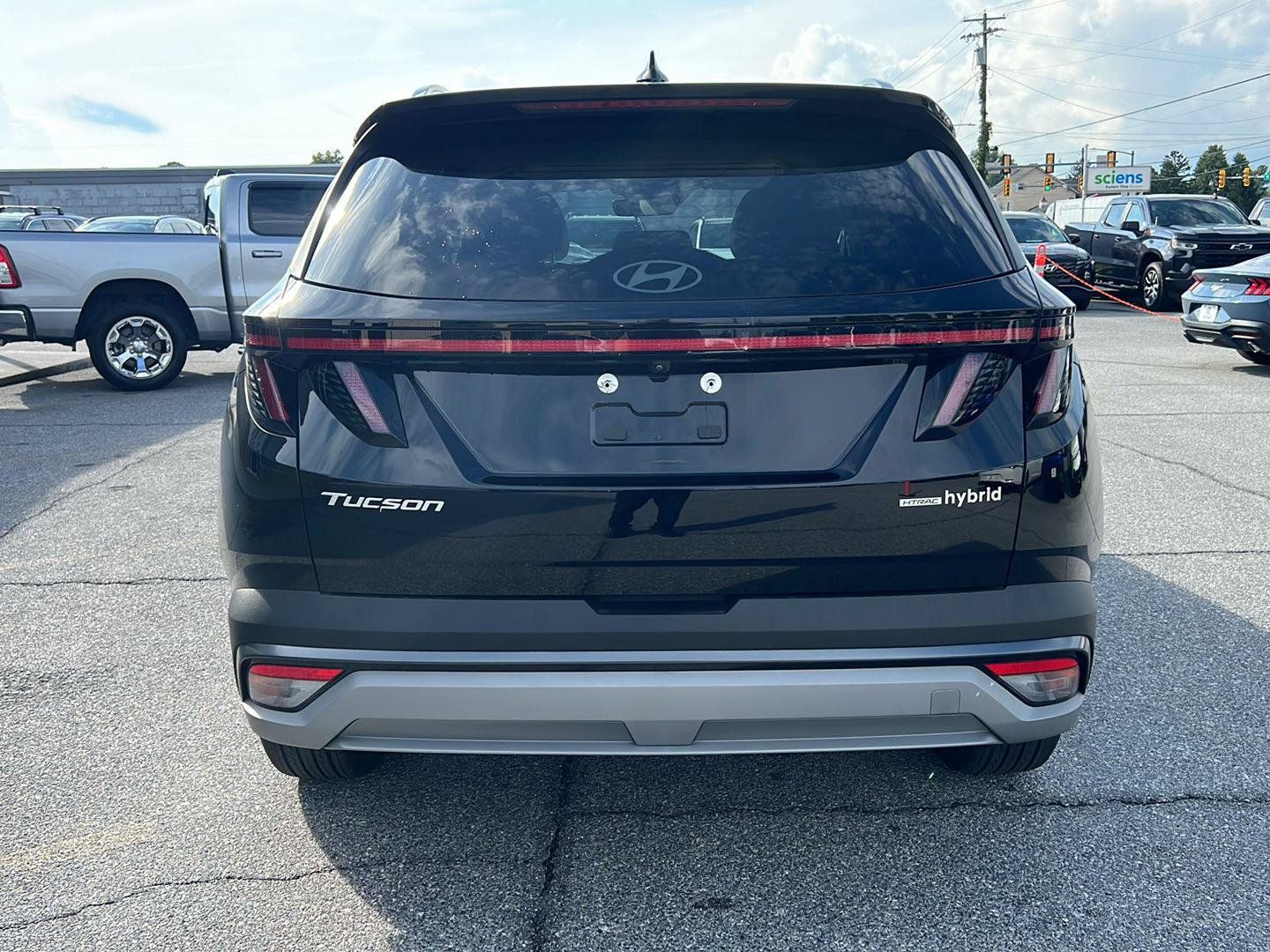Certified 2025 Hyundai Tucson SEL AWD/4WD image 4