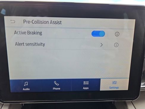 Used 2022 Ford Explorer XLT w/ Equipment Group 202A image 44